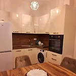 Mirage Deluxe Apartment *